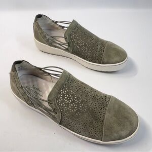 JAMBU Women’s 9M Slip on flat Sneaker Summer Shoe.